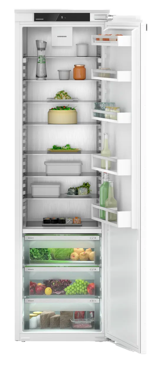 IRBci 5620 Plus BioFresh Refrigerator with BioFresh for integrated